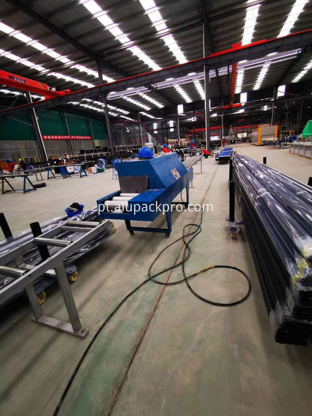 máquina de embalagem termorretrátil de alumínio aluminum heat shrink packing machine